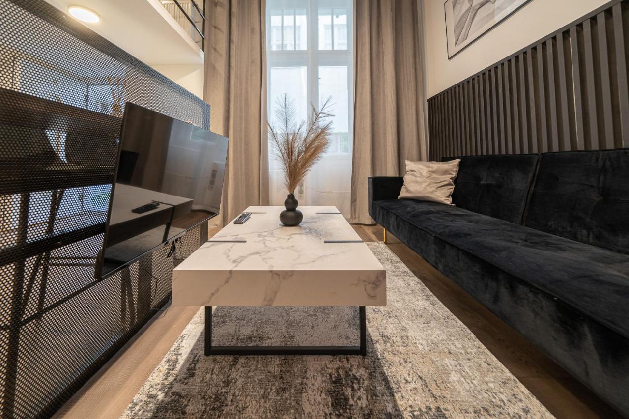 D37 - Dohany Street Urban Suite - Best Location By Bqa بودابست المظهر الخارجي الصورة