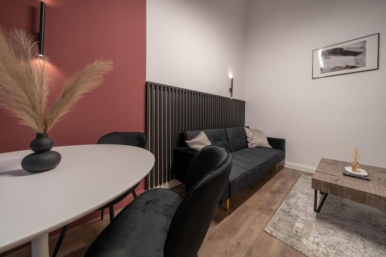 D37 - Dohany Street Urban Suite - Best Location By Bqa بودابست المظهر الخارجي الصورة