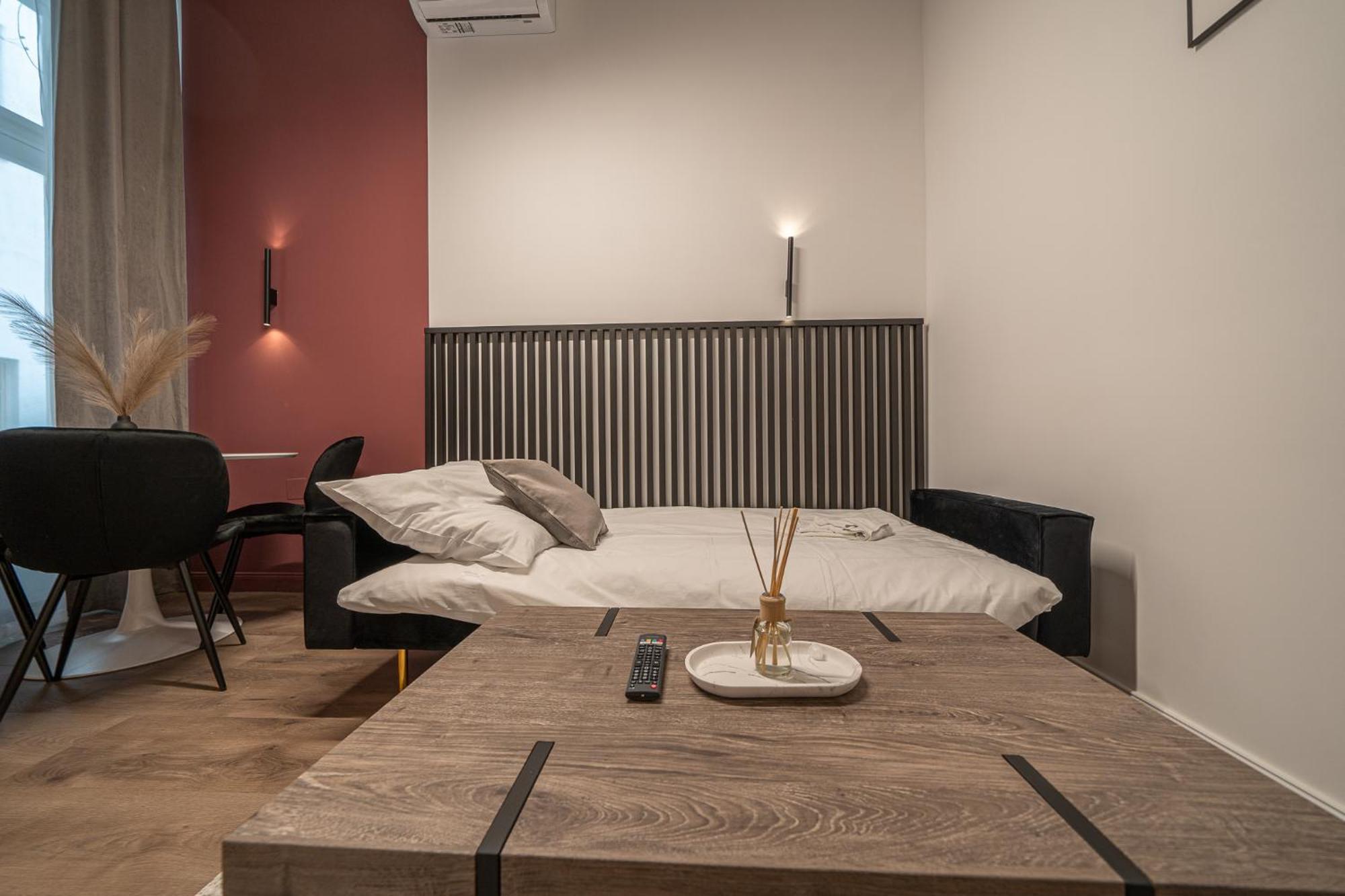 D37 - Dohany Street Urban Suite - Best Location By Bqa بودابست المظهر الخارجي الصورة